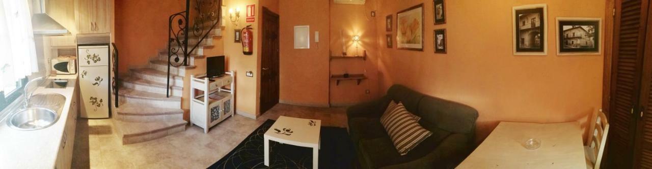 Apartamentos Melchor De Linan Torrelaguna Exterior photo