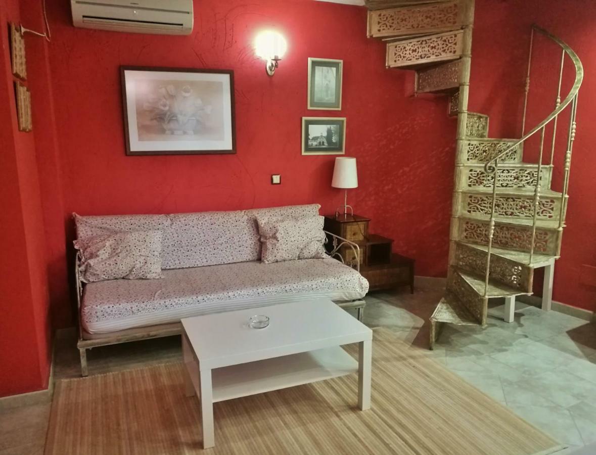 Apartamentos Melchor De Linan Torrelaguna Exterior photo